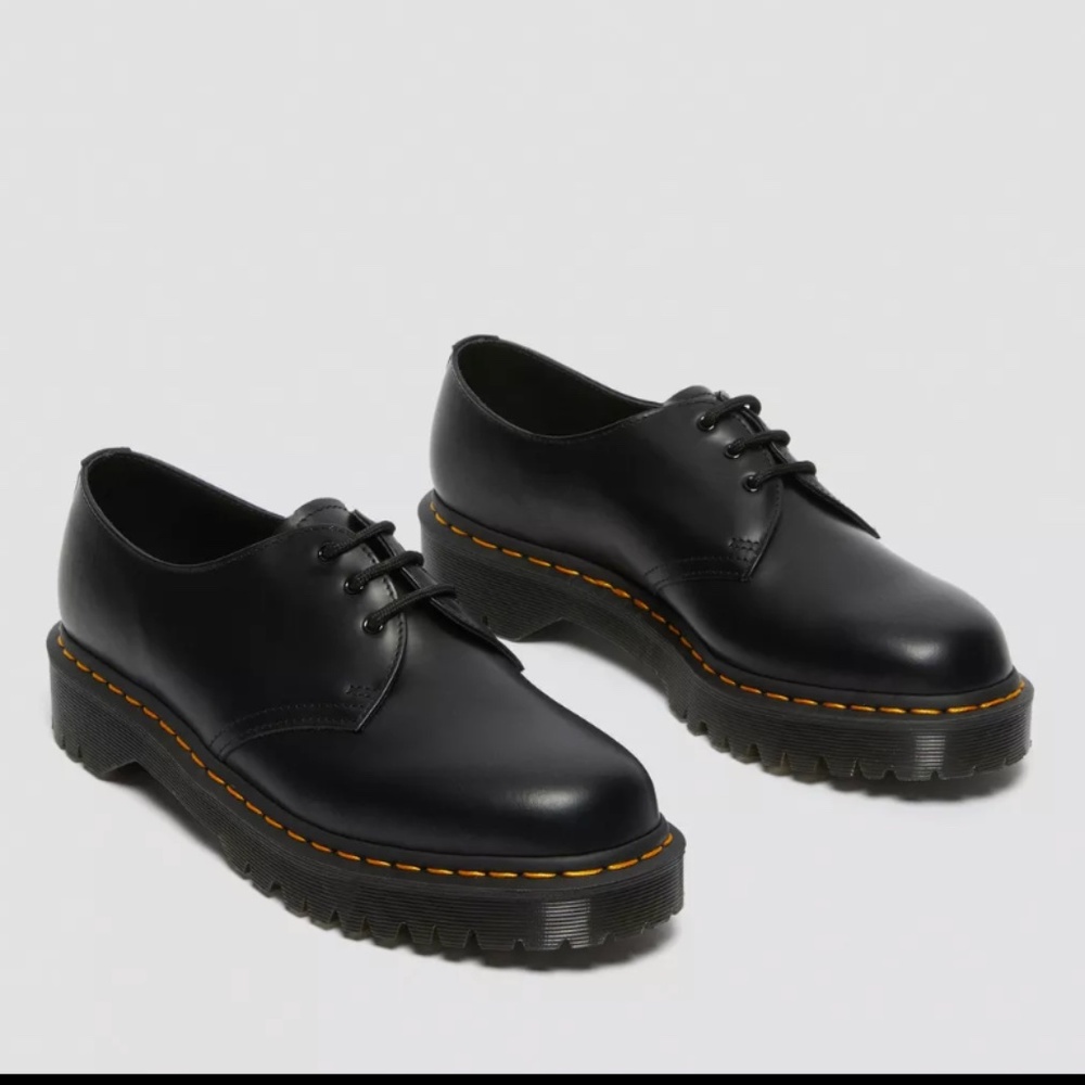 Dr. Martens | 1461 Bex Smooth Leather Oxford Shoes - Black (Women's 9, M…